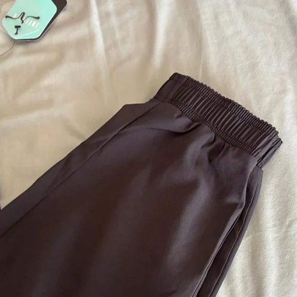 Black Athletic Pant M- lightweight performance wear - Picture 3 of 3